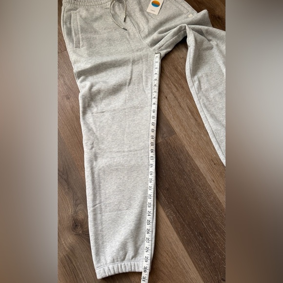 Vuori Seaside Sweatpant 30” Light Heather  Men’s Sz XL V4007 NWT - Picture 3 of 5
